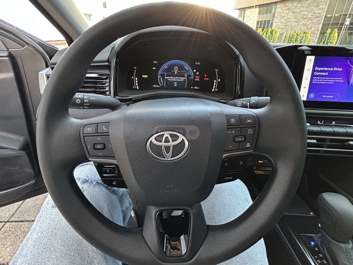 Toyota Le — миниатюра 9