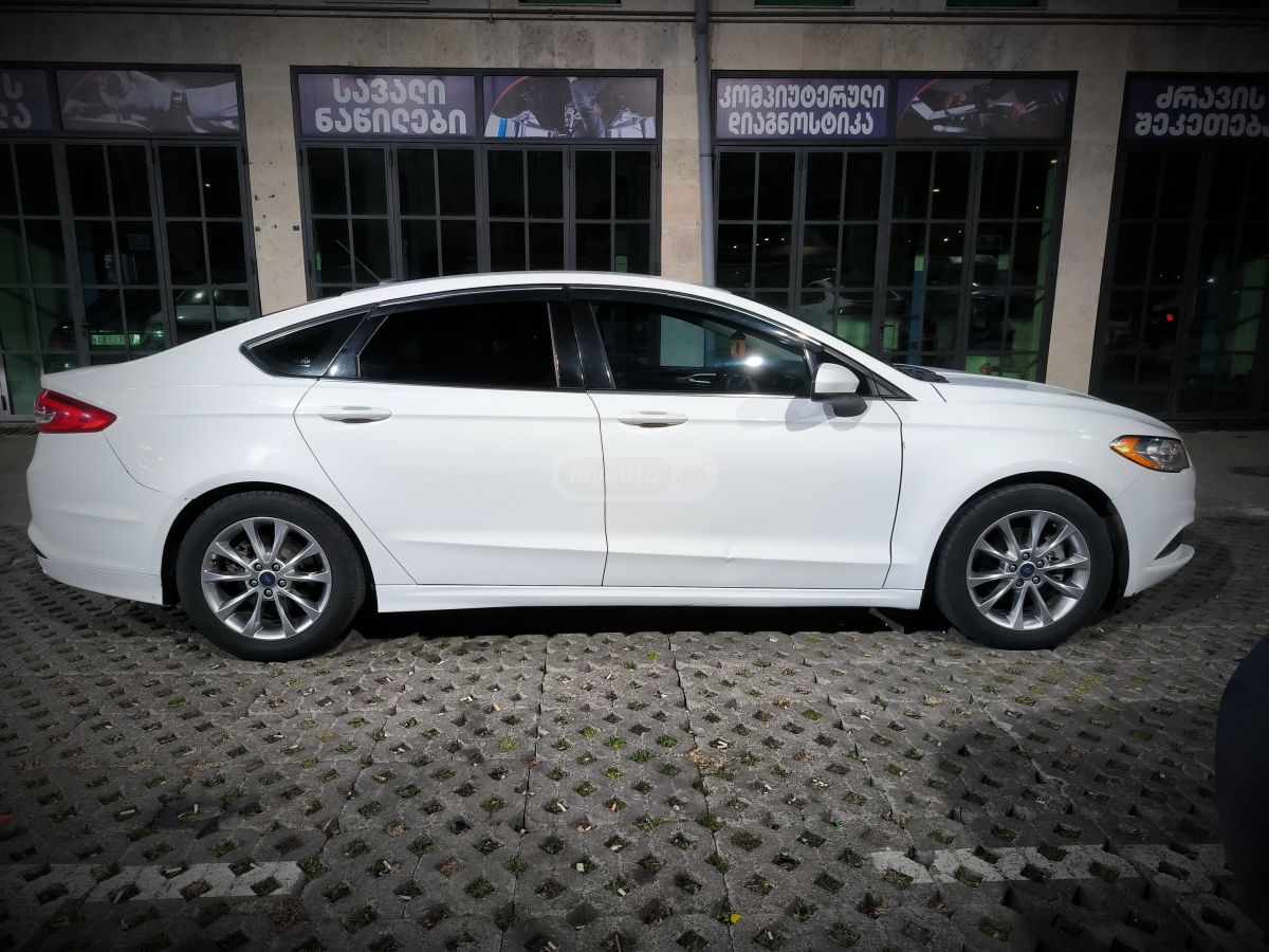 Ford Fusion - фото 2