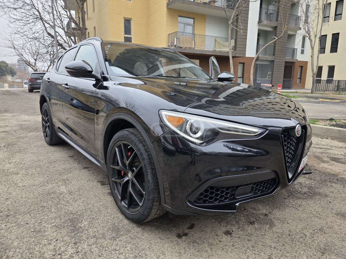 Alfa Romeo Stelvio - фото 2