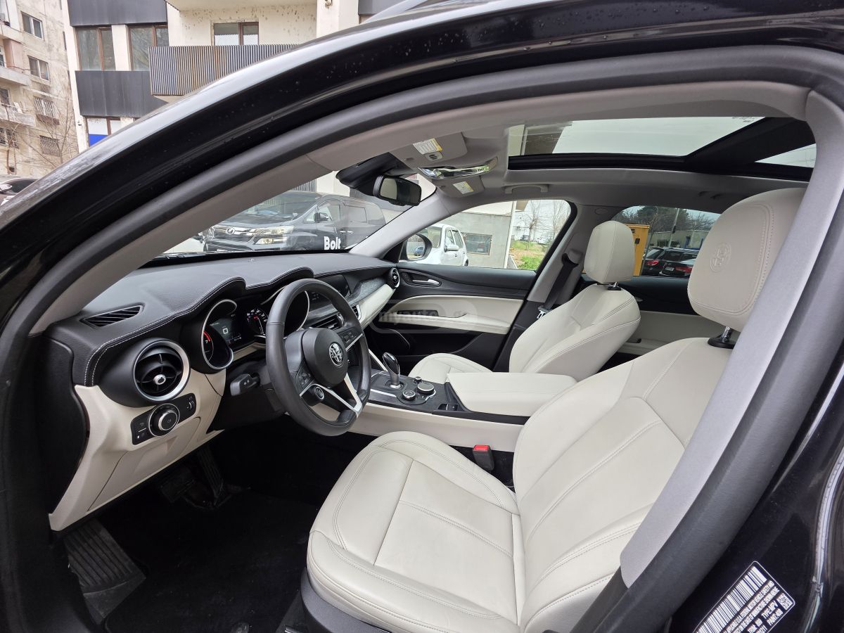 Alfa Romeo Stelvio - фото 7