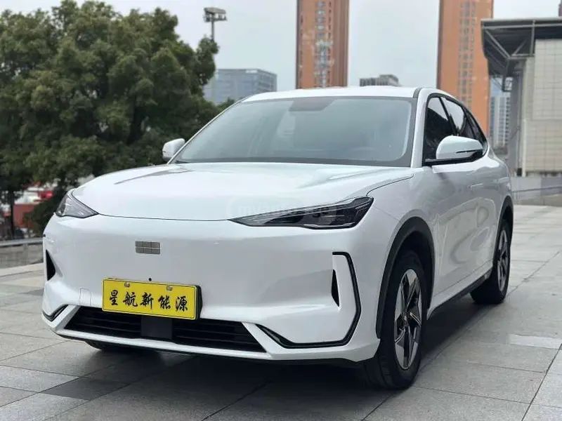 Geely Galaxy E5 2024 — миниатюра 1