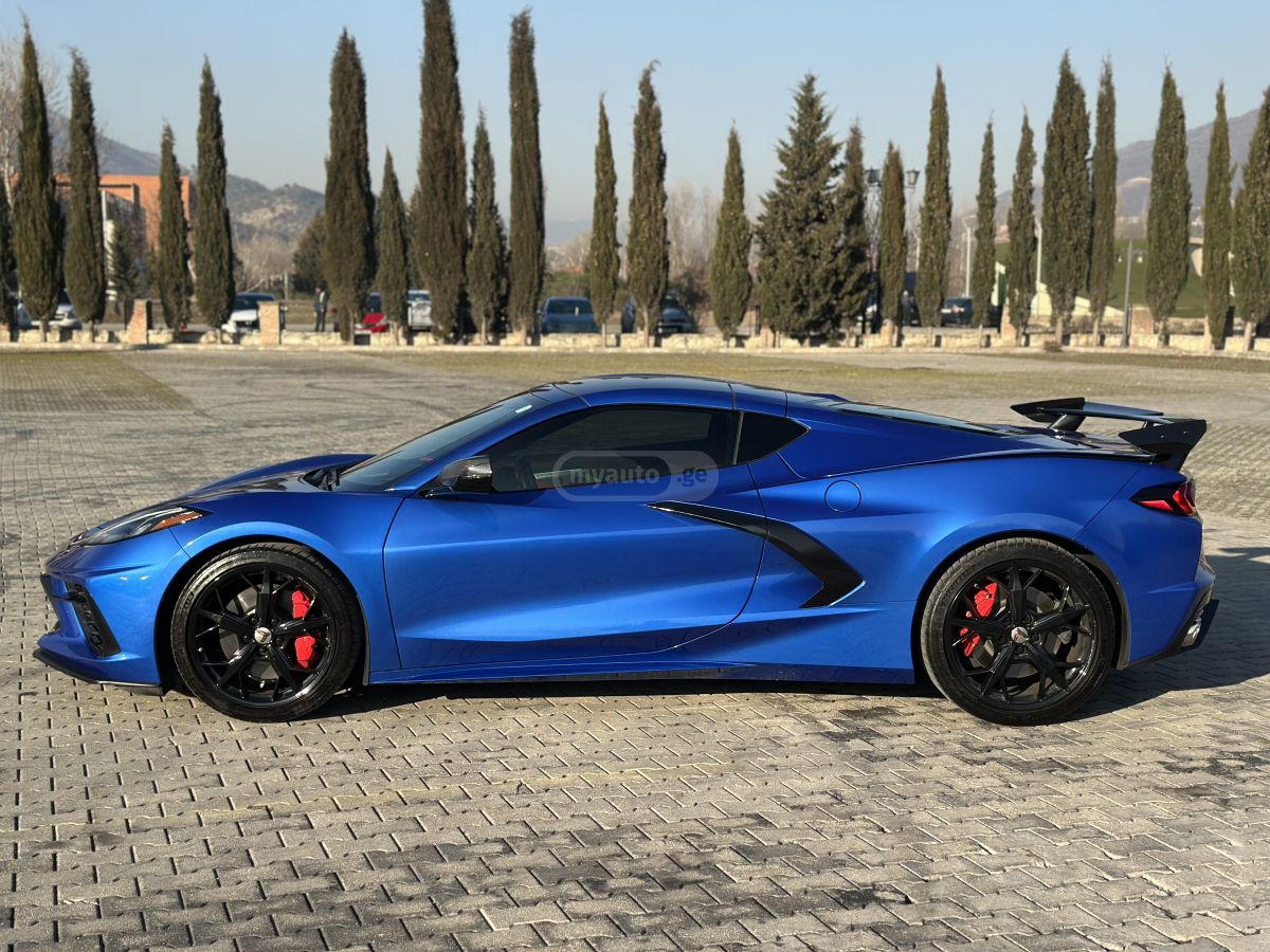 Chevrolet Corvette 2022 — миниатюра 1
