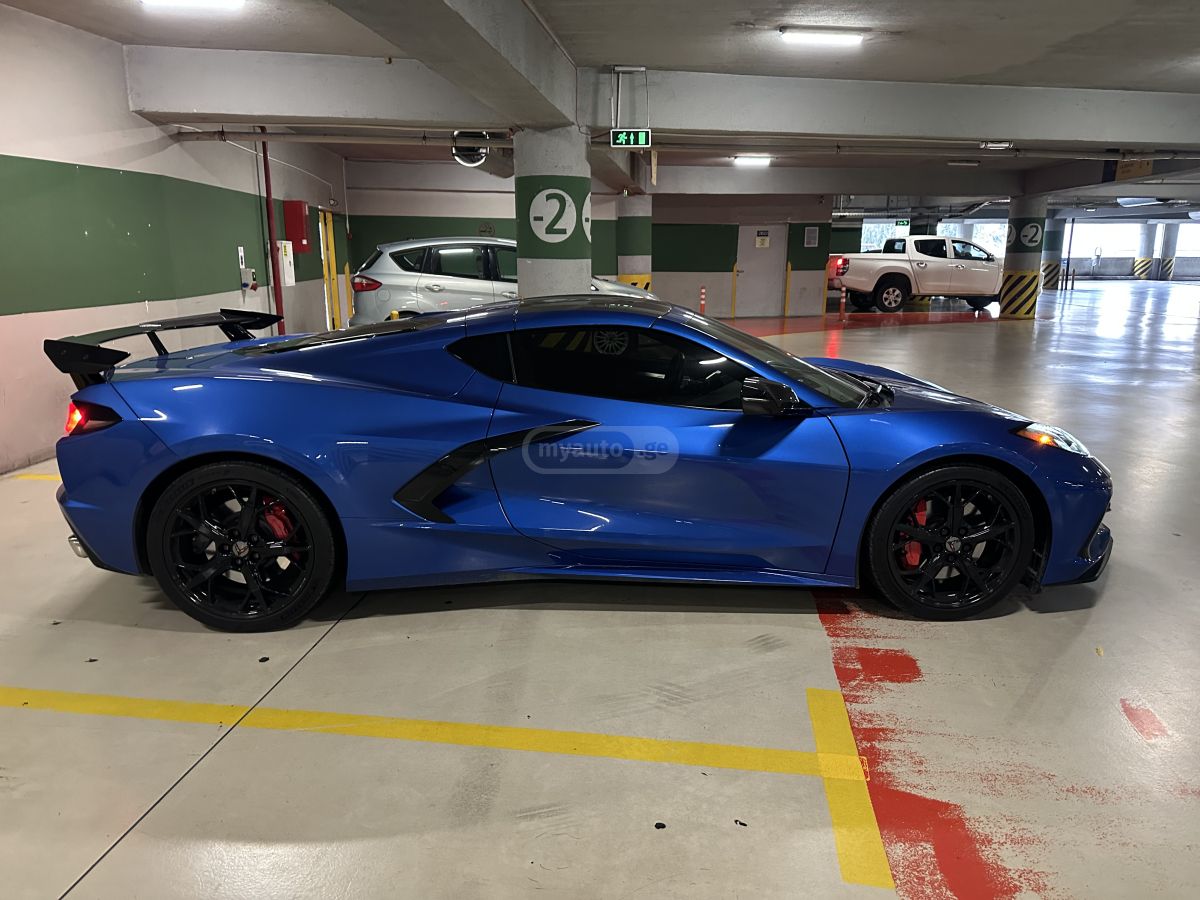 Chevrolet Corvette 2022 — миниатюра 12