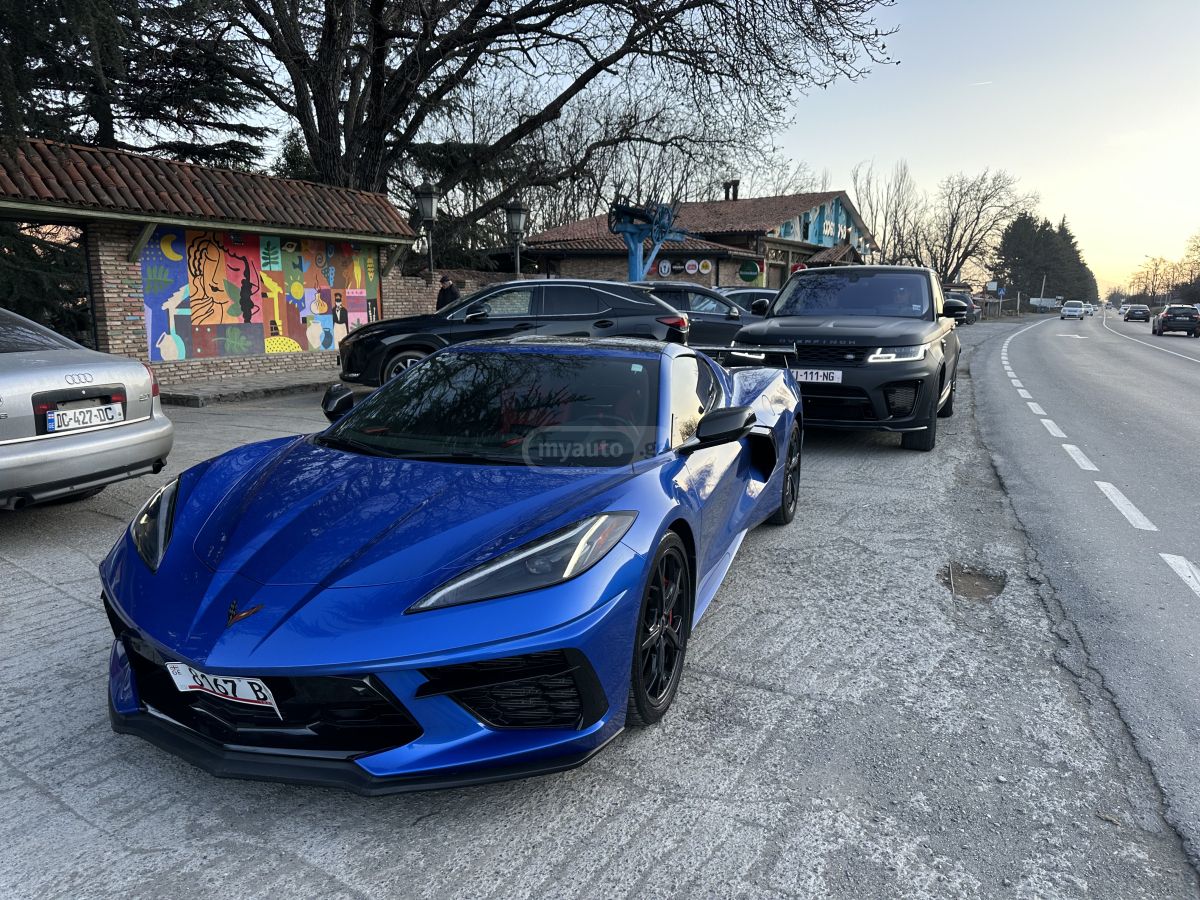 Chevrolet Corvette 2022 — миниатюра 14