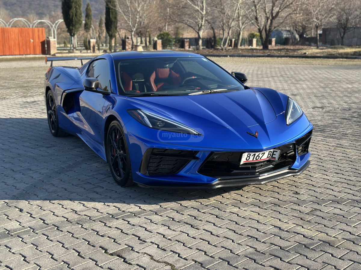 Chevrolet Corvette 2022 — миниатюра 3