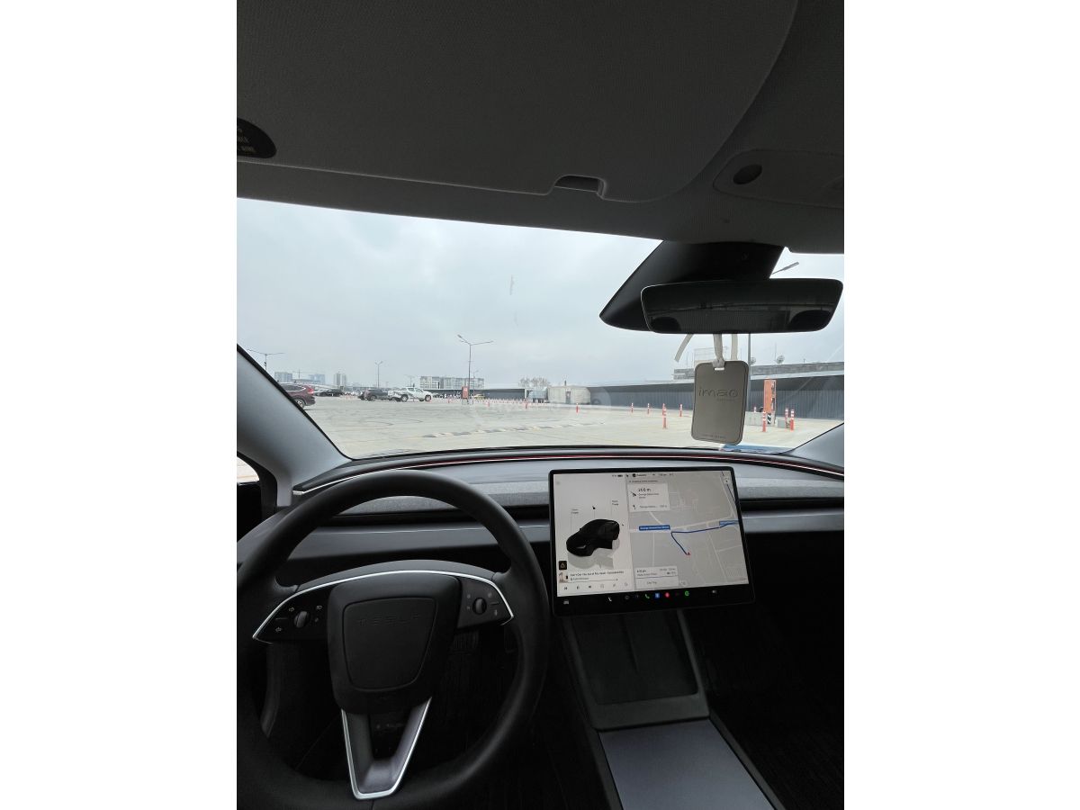 Tesla Model 3 - фото 7