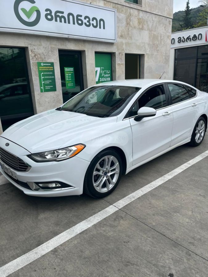 Ford Fusion - фото 3