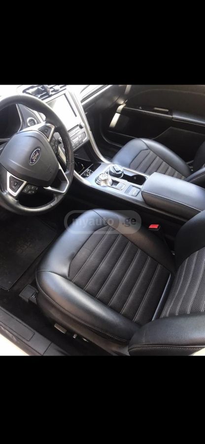 Ford Fusion - фото 5