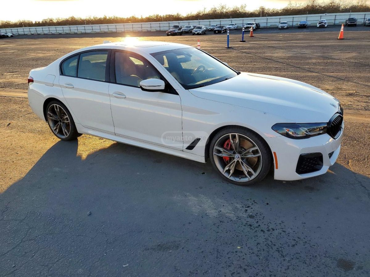 BMW M550 2023 — миниатюра 4