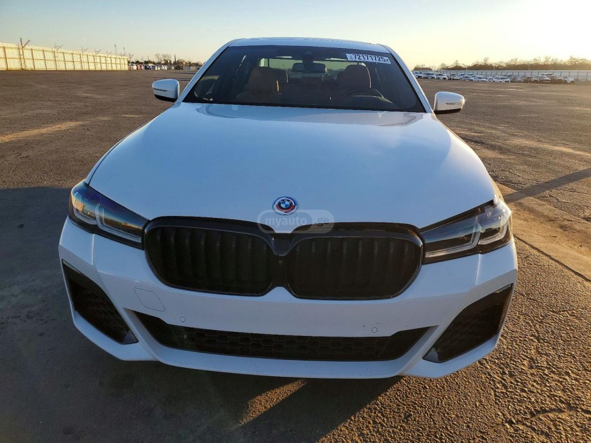 BMW M550 2023 — миниатюра 5