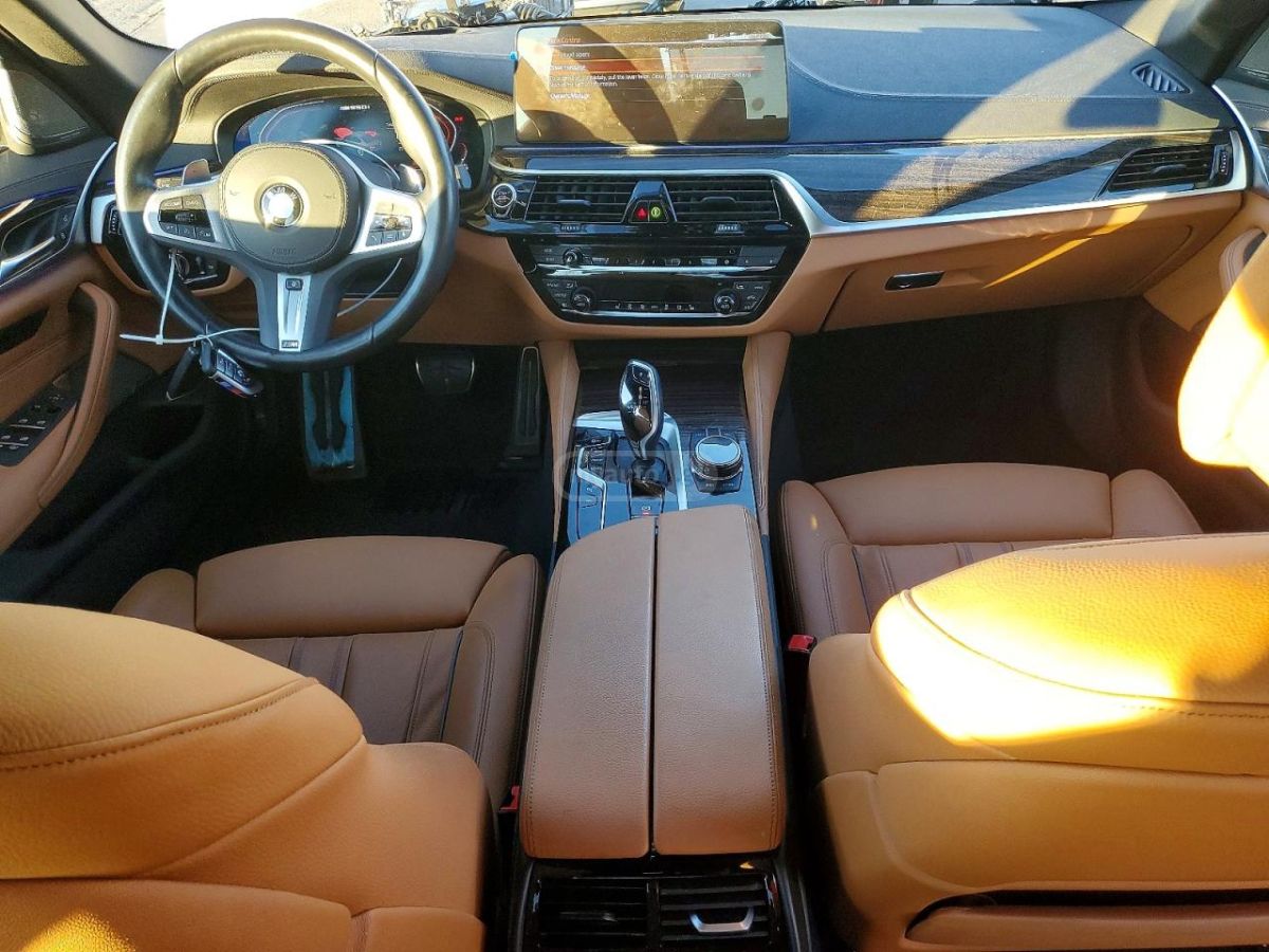 BMW M550 2023 — миниатюра 8