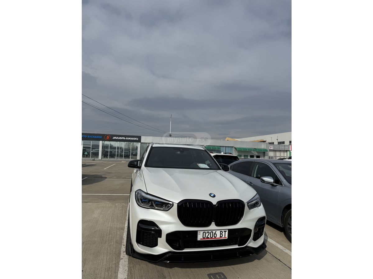 BMW X5 - фото 3