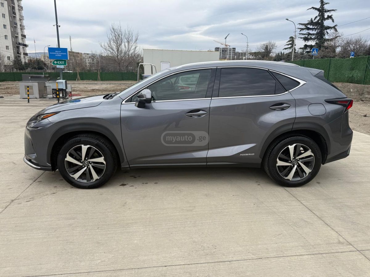 Lexus NX 300 - фото 2