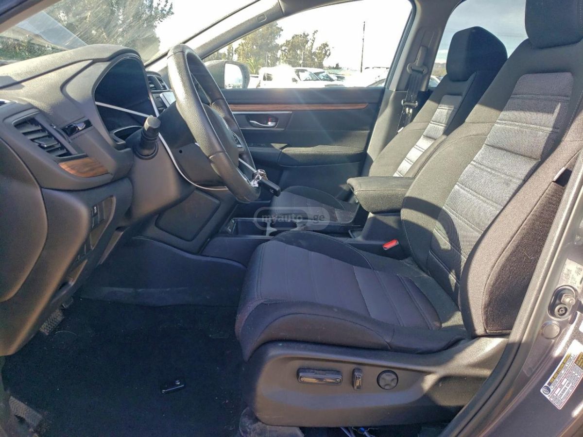 Honda CR-V - фото 7
