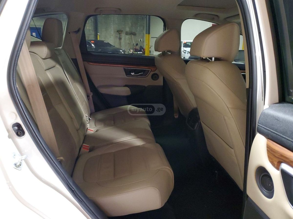Honda CR-V - фото 10