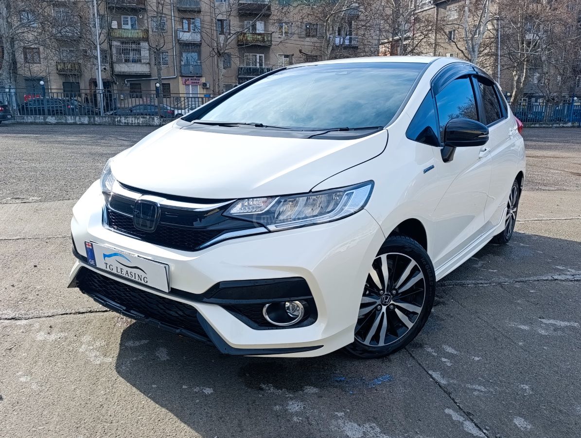 Honda FIT - фото 1