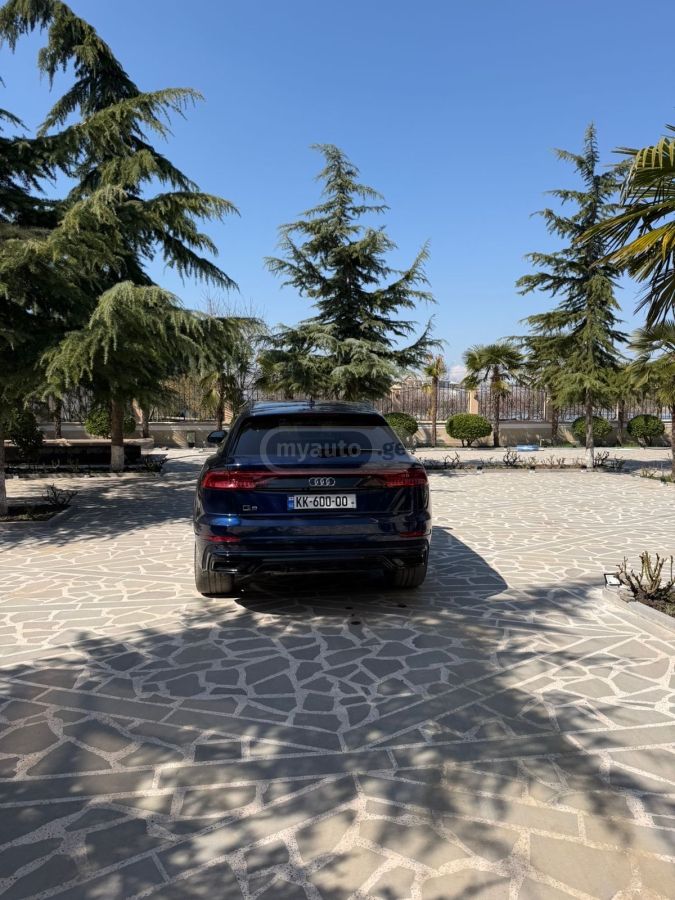 Audi SQ8 2023 — миниатюра 3