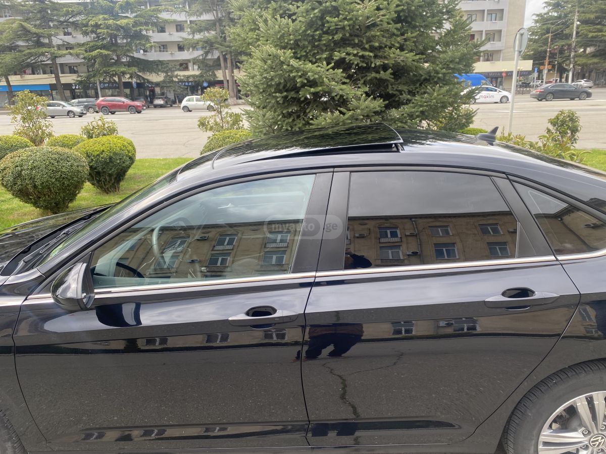 Volkswagen Jetta - фото 4