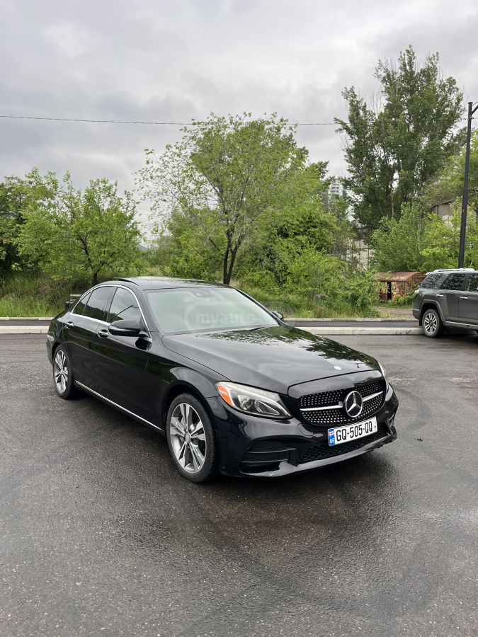 Mercedes-Benz C 300 - фото 3