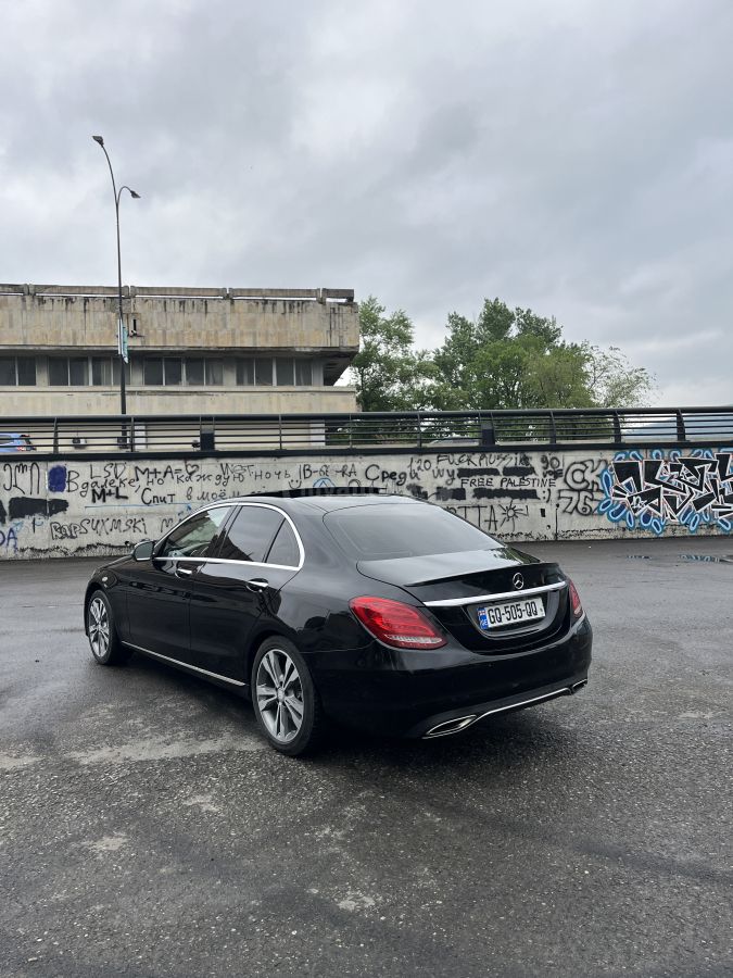 Mercedes-Benz C 300 - фото 5
