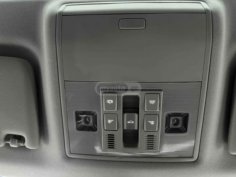 Skoda Superb 2024 — миниатюра 12