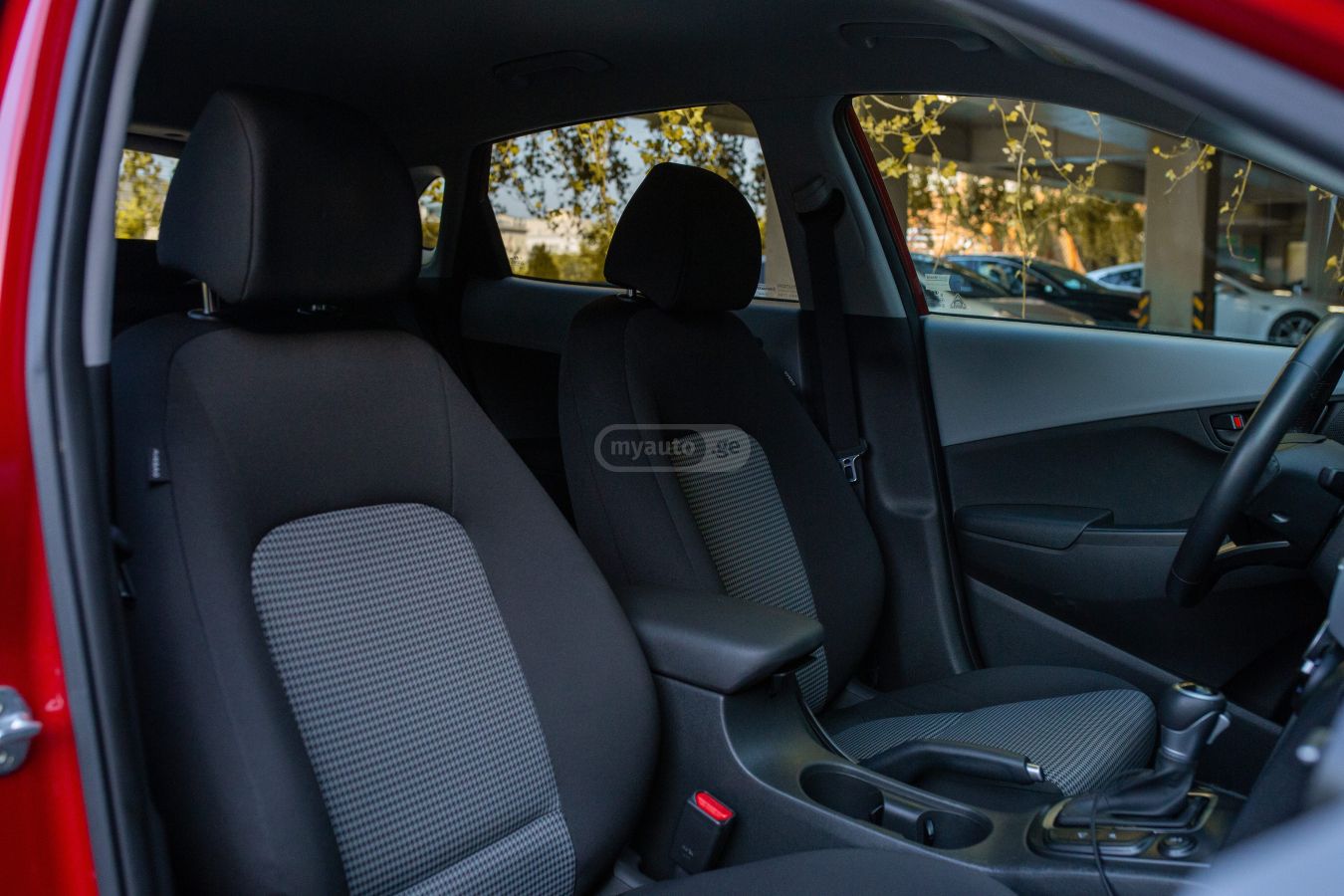 Hyundai SEL Plus 4dr All-Wheel Drive A — миниатюра 3