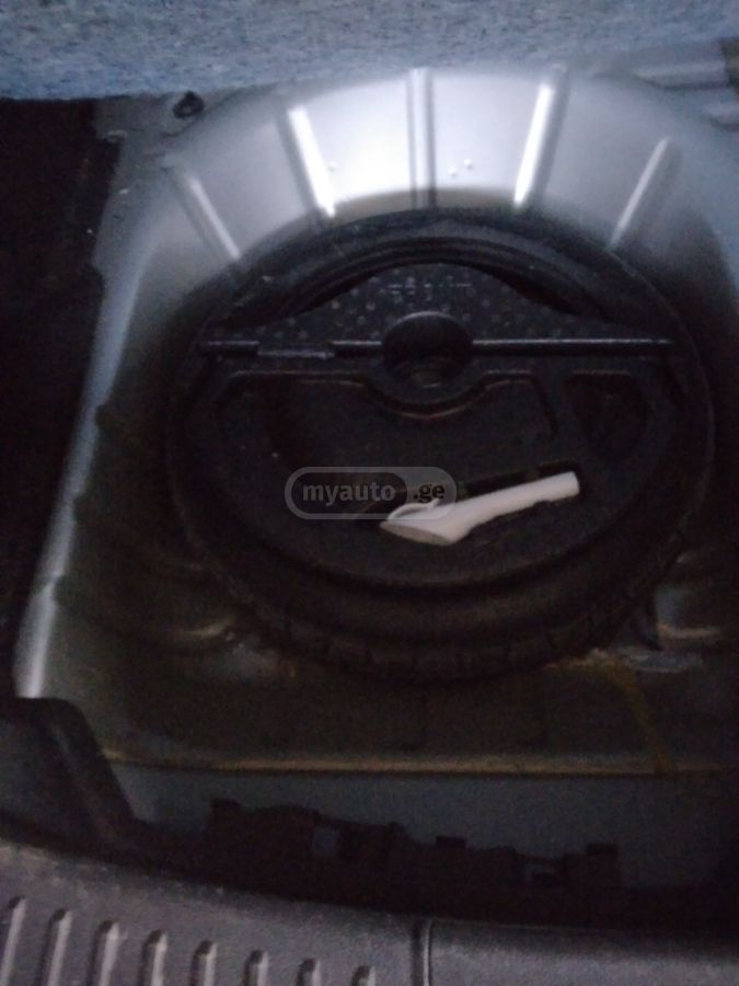 Ford Fiesta - фото 7