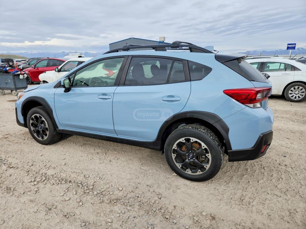 Subaru Premium 4dr All-Wheel Drive CV — миниатюра 2