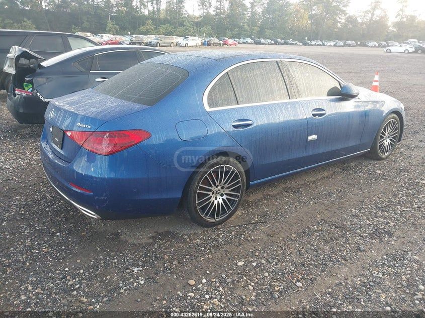 Mercedes-Benz C 300 2023 — миниатюра 4