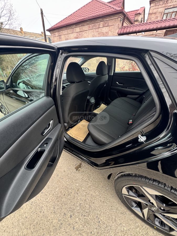 Hyundai  — миниатюра 9