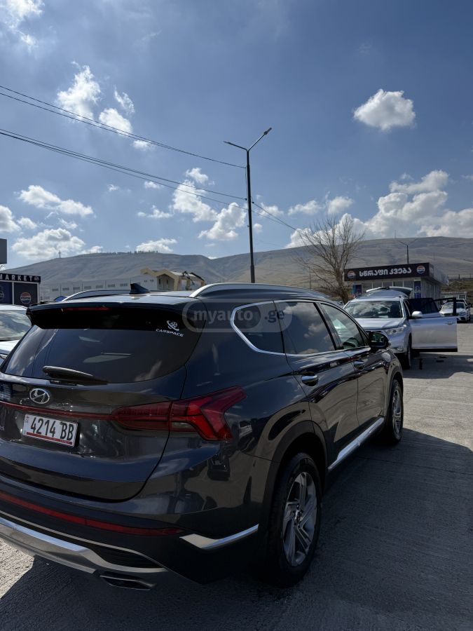 Hyundai SE 4dr Front-Wheel Drive Autom — миниатюра 4