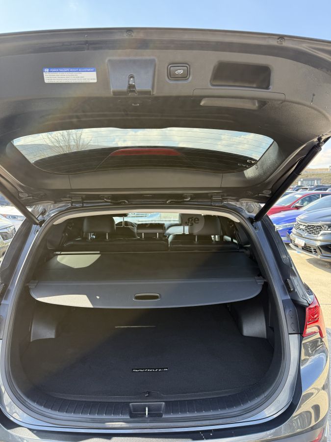 Hyundai SE 4dr Front-Wheel Drive Autom — миниатюра 5