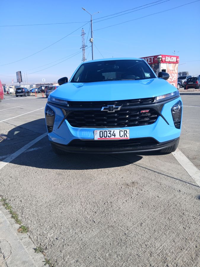 Chevrolet Trax - фото 1