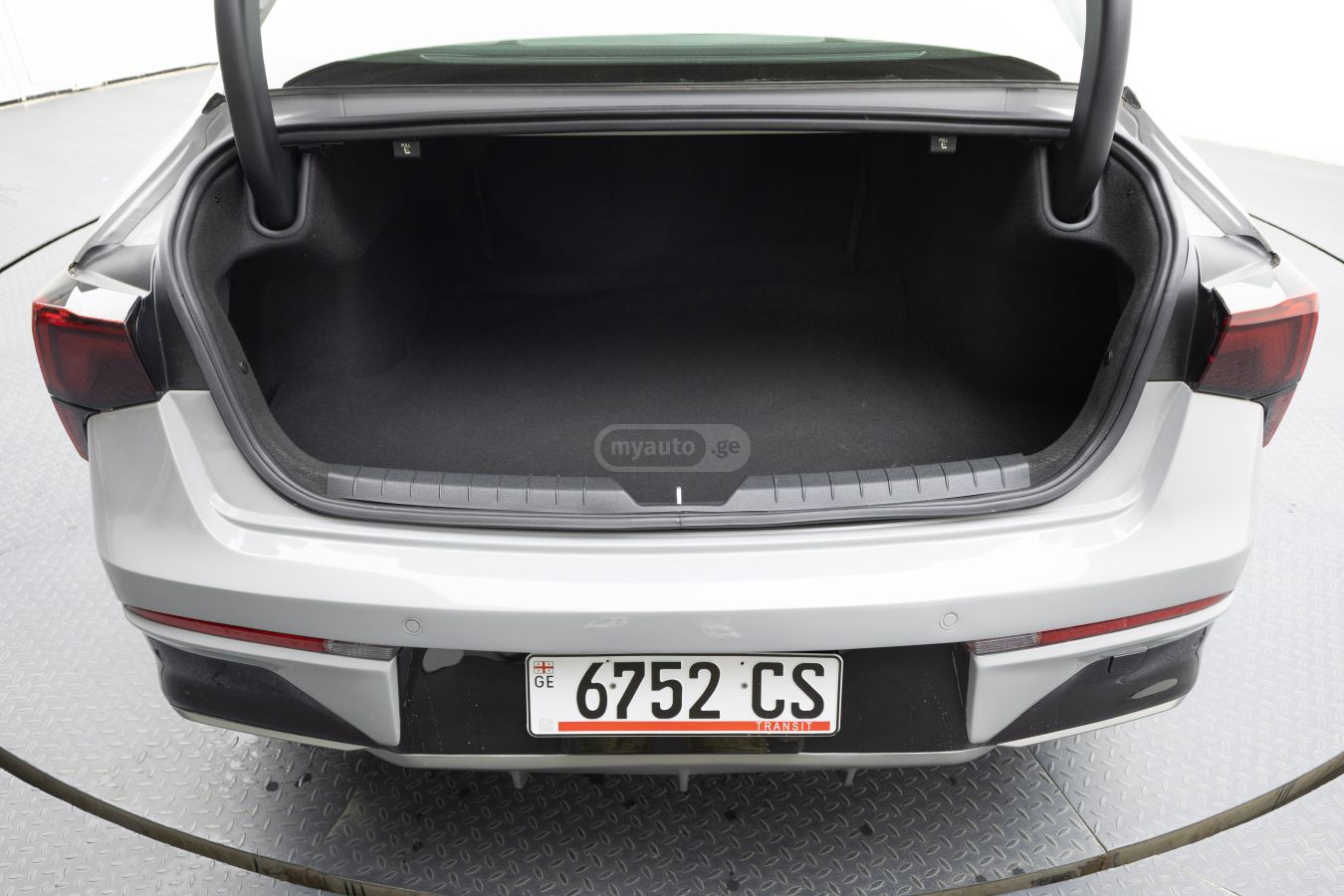 Kia Kia K5 — миниатюра 7