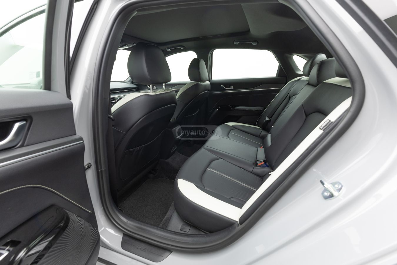 Kia Kia K5 — миниатюра 8