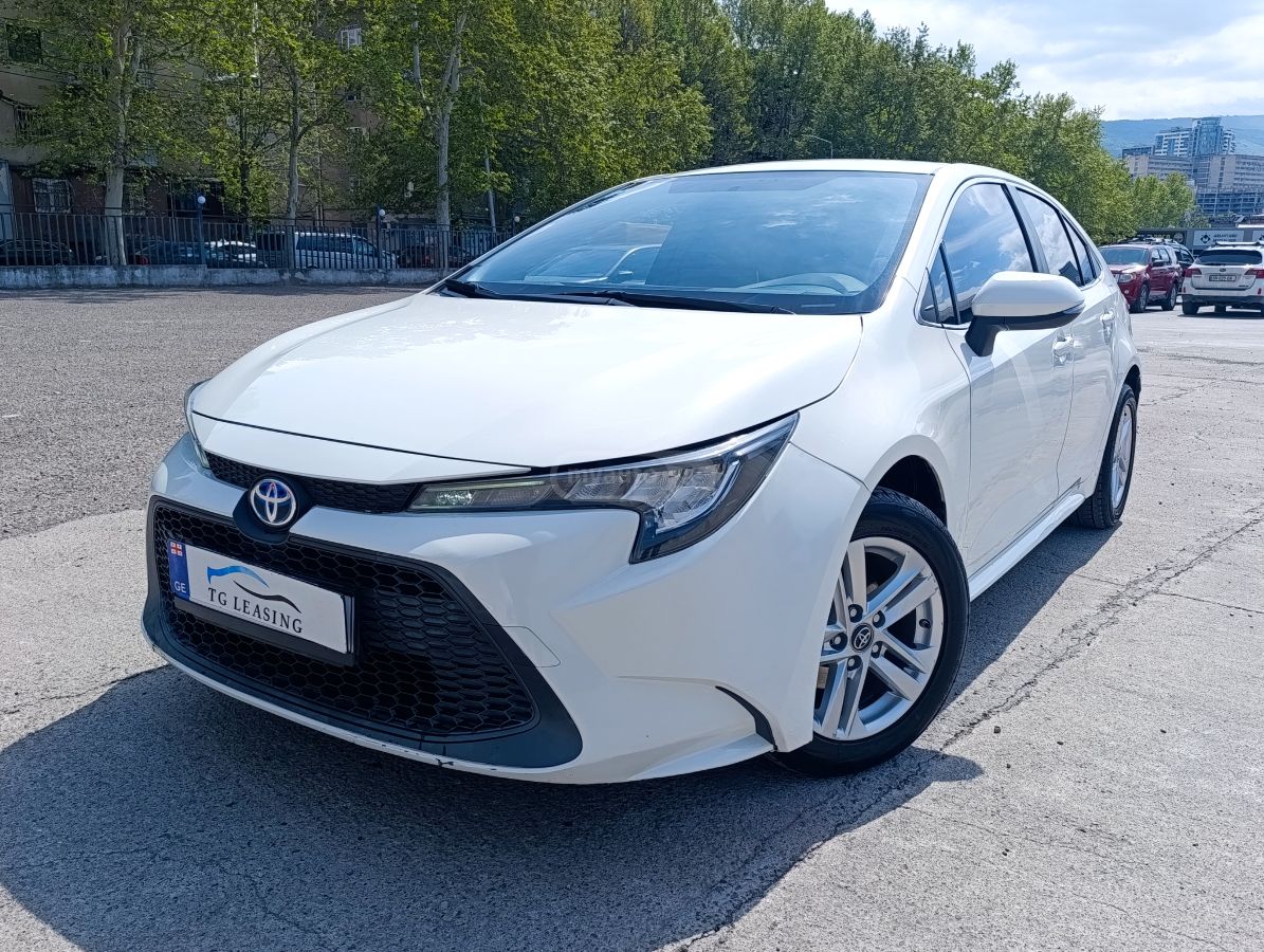 Toyota Corolla - фото 1