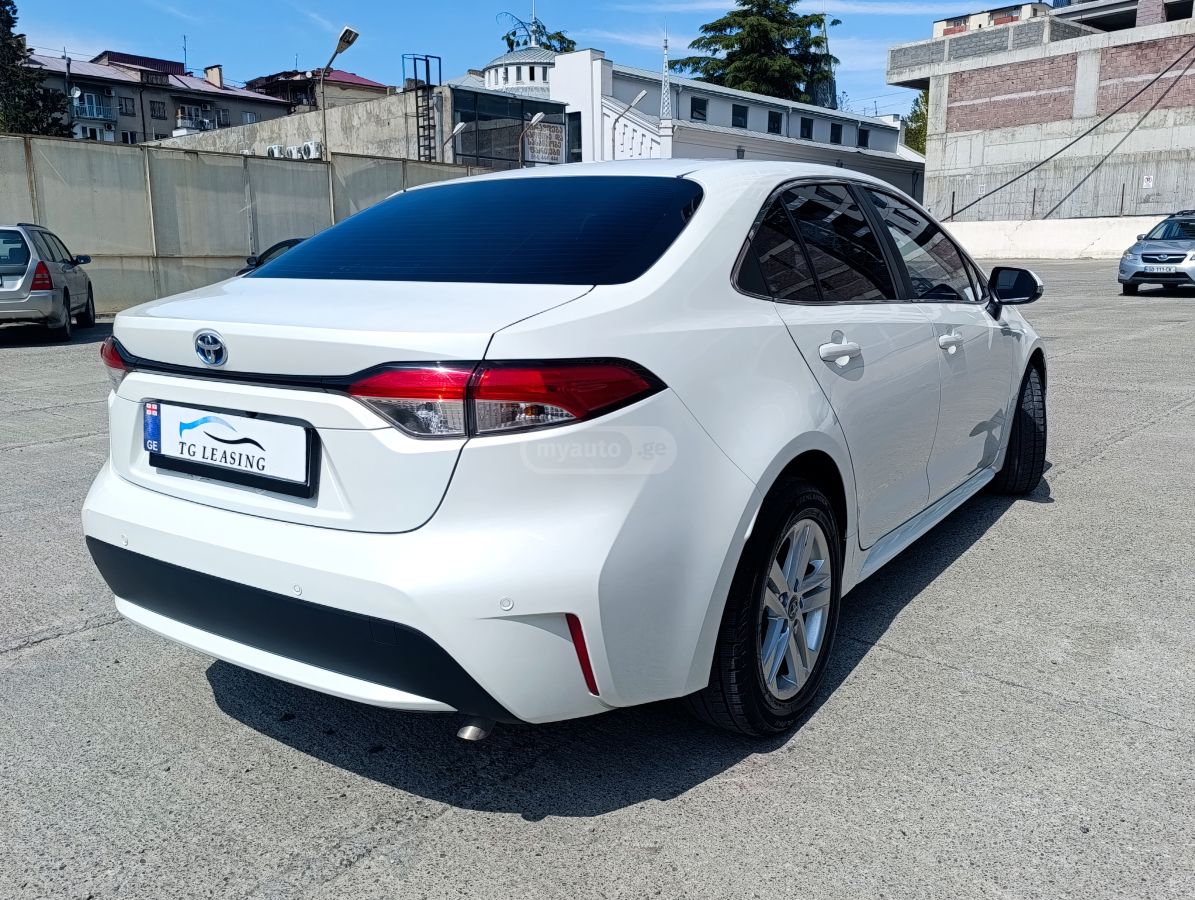 Toyota Corolla - фото 4