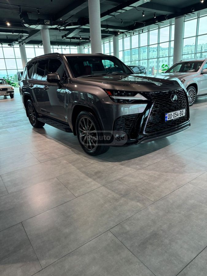 Lexus LX 600 2023 — миниатюра 2