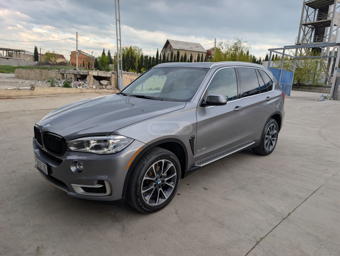 BMW X5 - фото 2