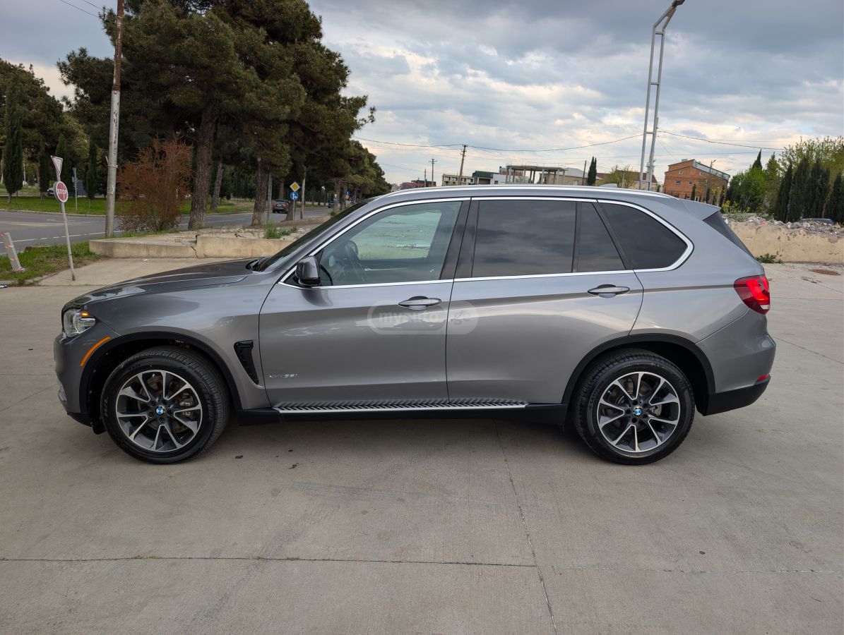 BMW X5 - фото 3
