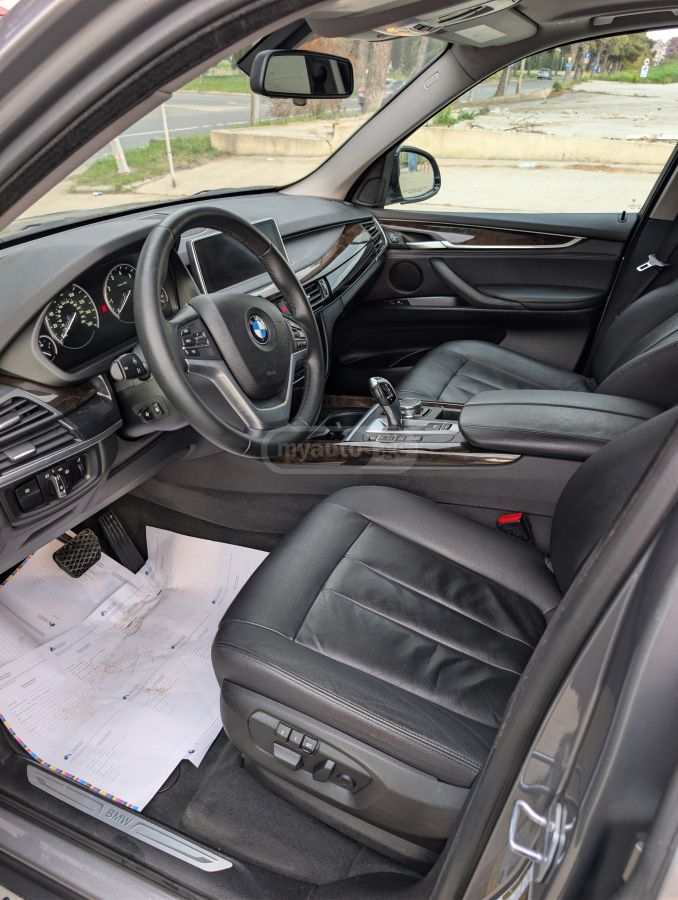 BMW X5 - фото 8