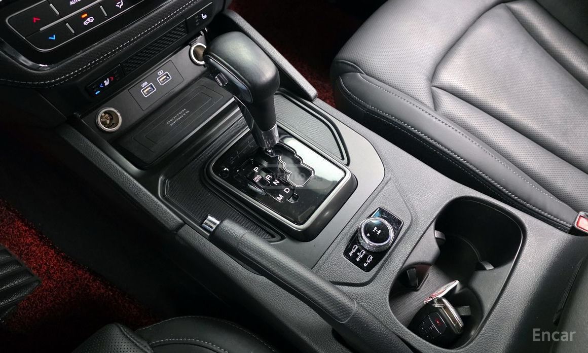 Ssangyong Rexton - фото 7