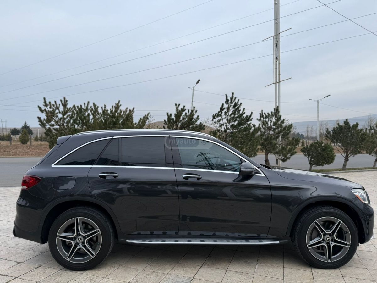 Mercedes-Benz GLC 300 - фото 6
