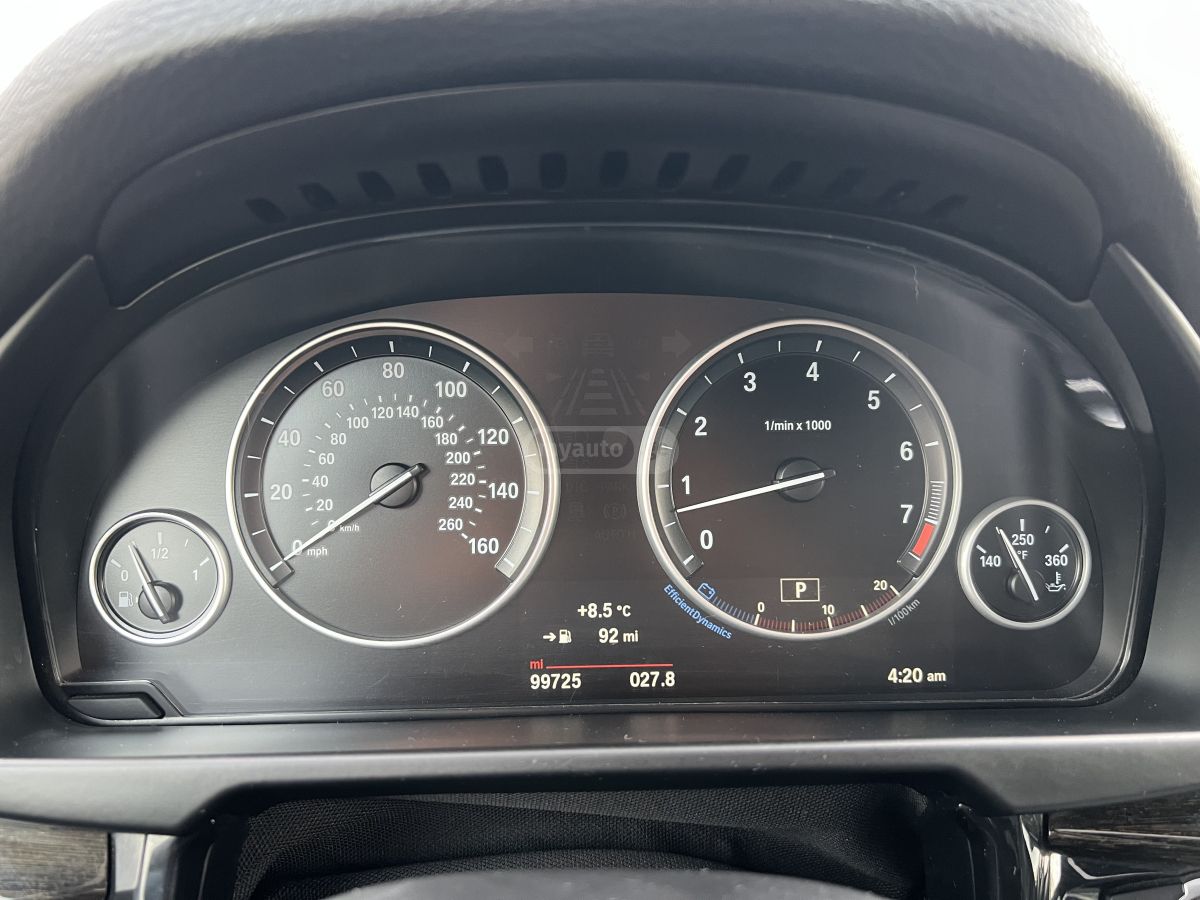 BMW X5 - фото 14
