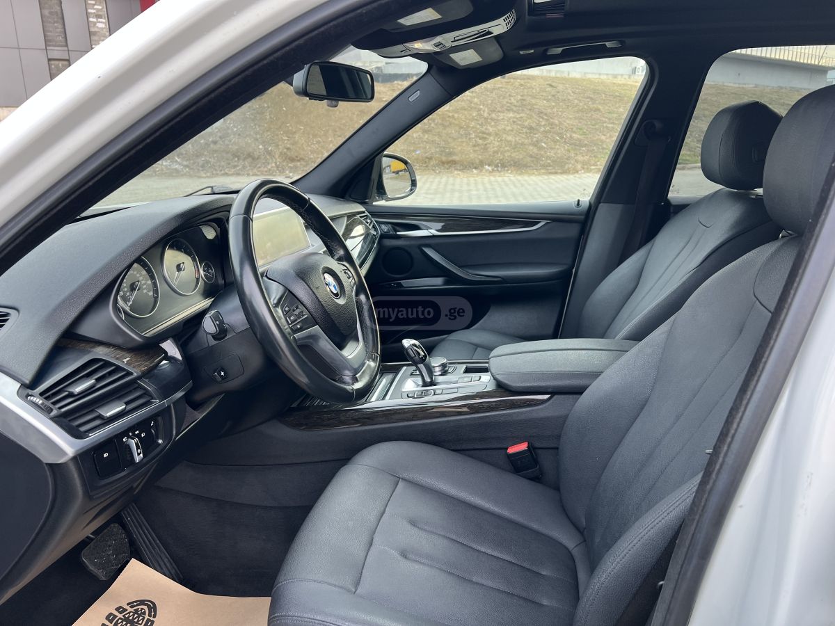 BMW X5 - фото 7