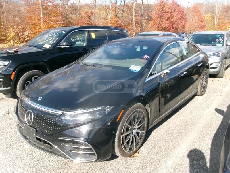 Mercedes-Benz EQS - фото 1