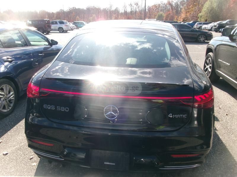 Mercedes-Benz EQS - фото 9