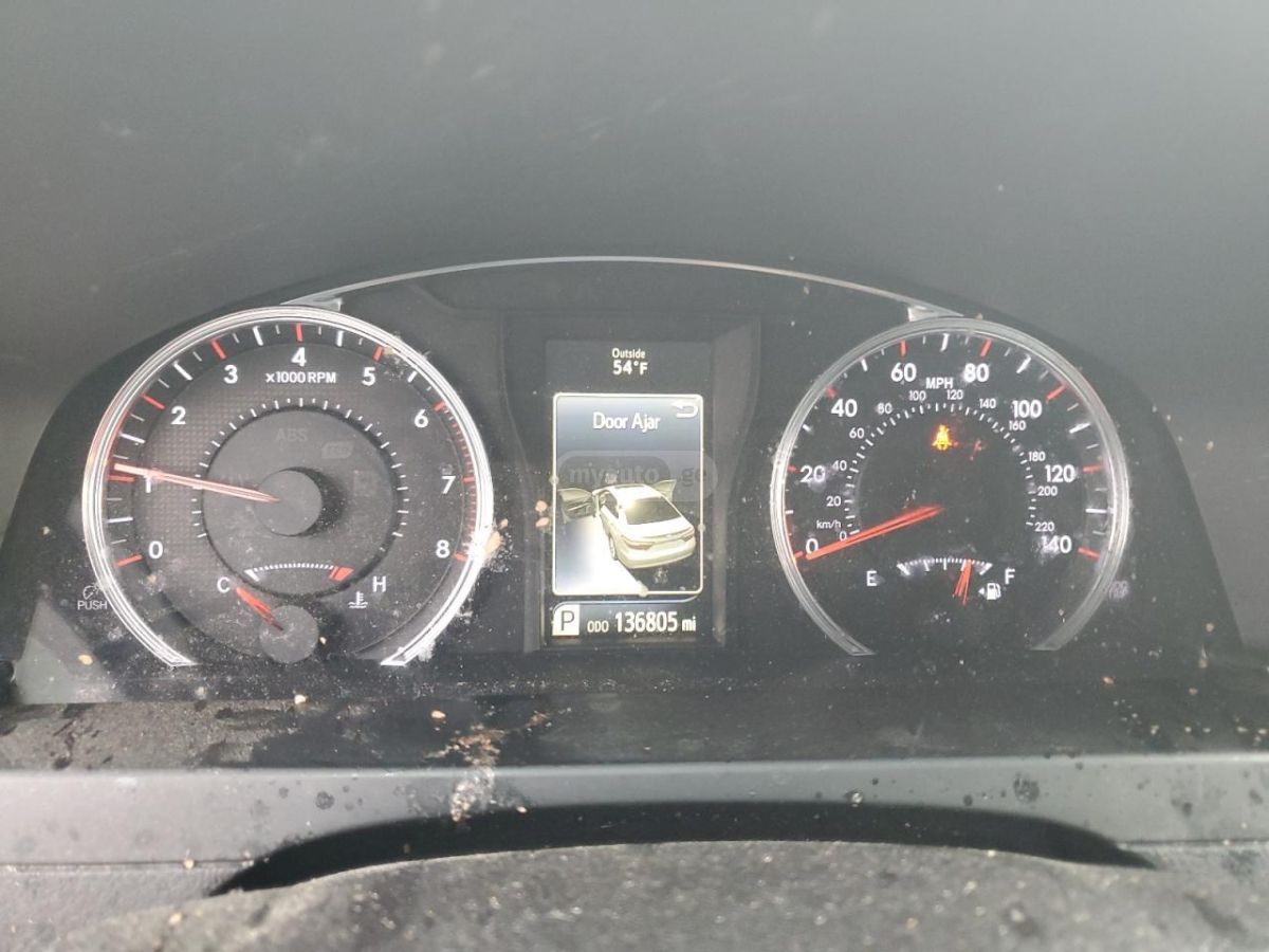 Toyota Camry - фото 11