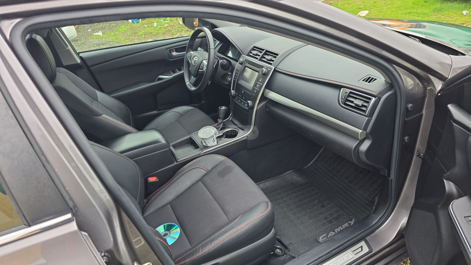 Toyota Camry - фото 9