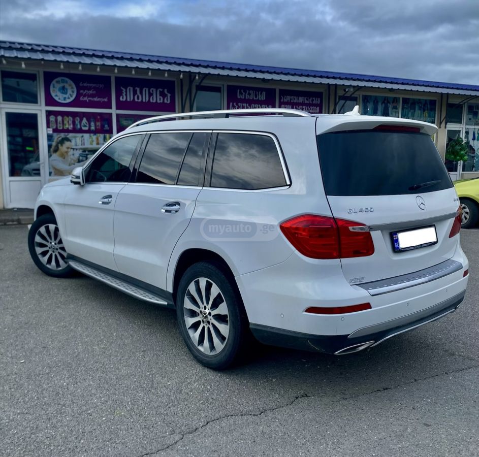 Mercedes-Benz GL 450 - фото 4